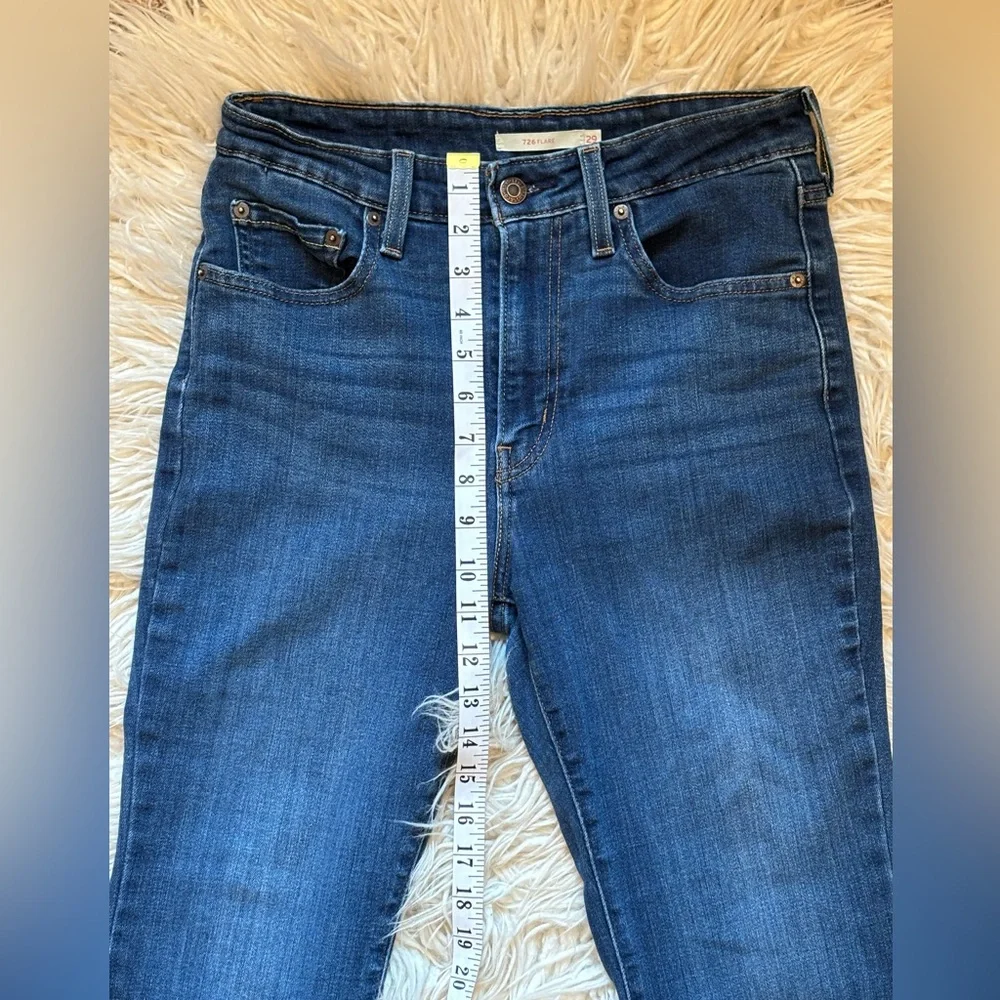 Levi’s 726 Flare Jeans Size 29